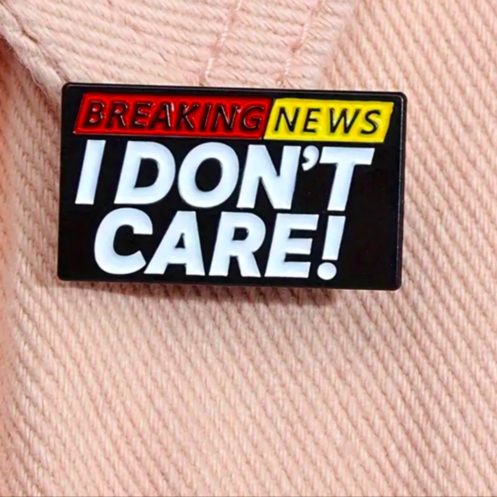 Brooch - Breaking News (NWT)